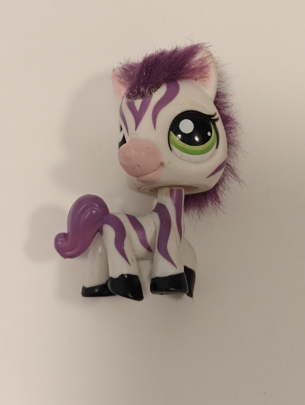 Littlest Pet Shop #2470 "Cutest Pets" purple Zebra With Fuzzy Purple Mane - Picture 5 of 7